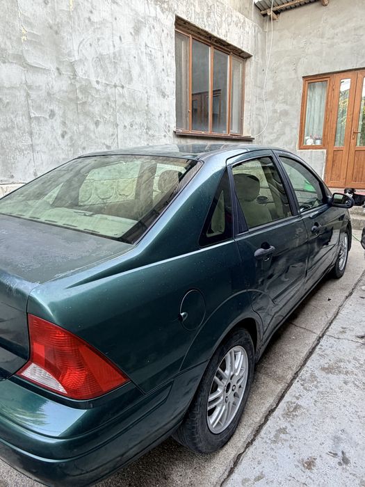Форд фокус 2000г