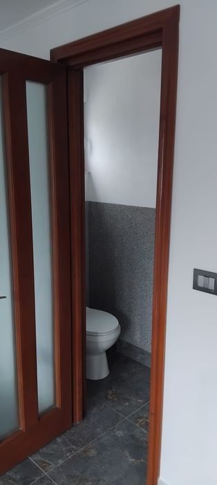 Închiriez hală metalică