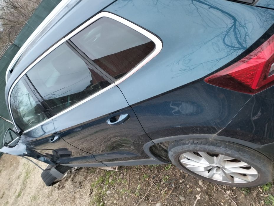 Motor 2.0 tdi . Cutie viteze. Ușă bara planșă bord. Skoda karoq avarit