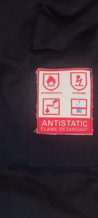 Продам костюм  .