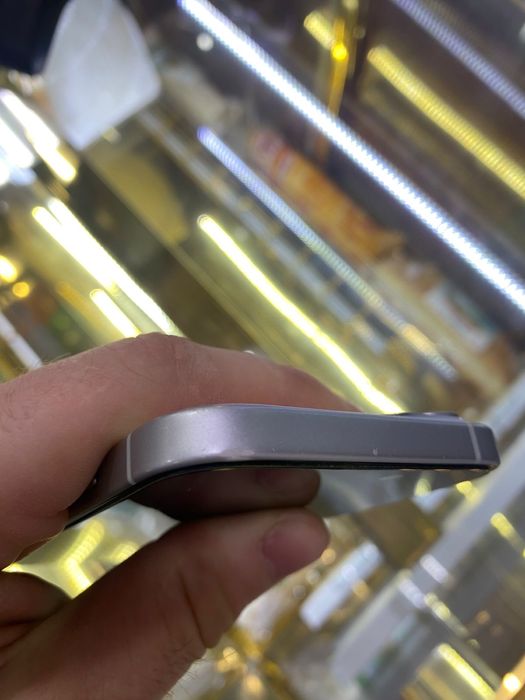 Продам Apple 15 128гб