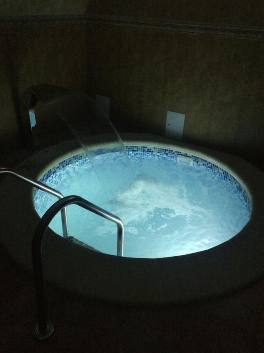 Строительства и обслуживания бассейнов