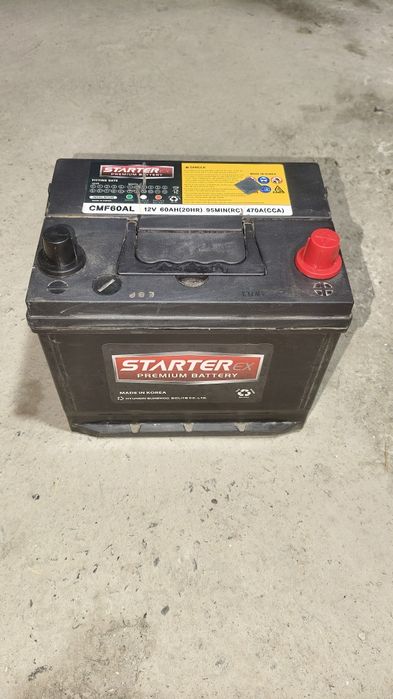 Продаётся Аккумулятор starter хорошем состояни