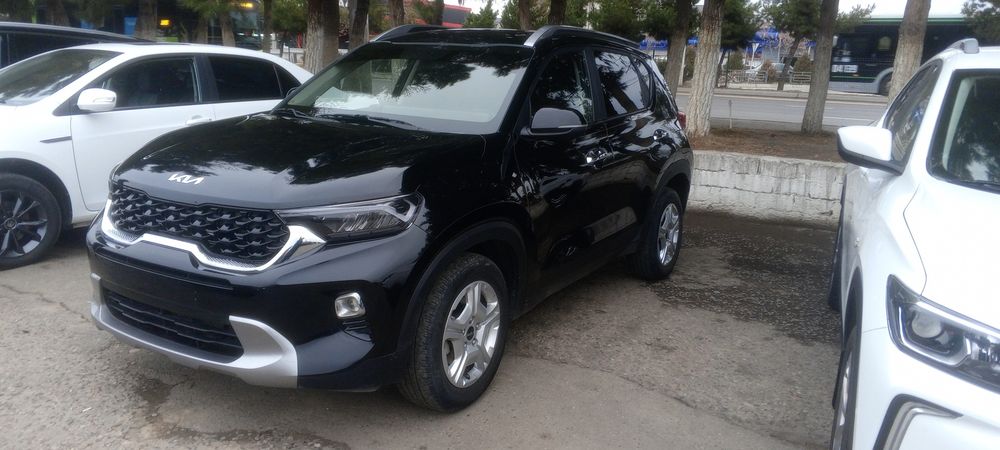 Kia sonet sotiladi srochna kraska toza 2 pozitsa