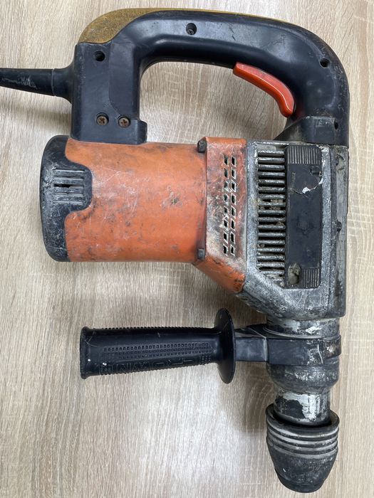 Перфоратор PIT P23802 (A4)