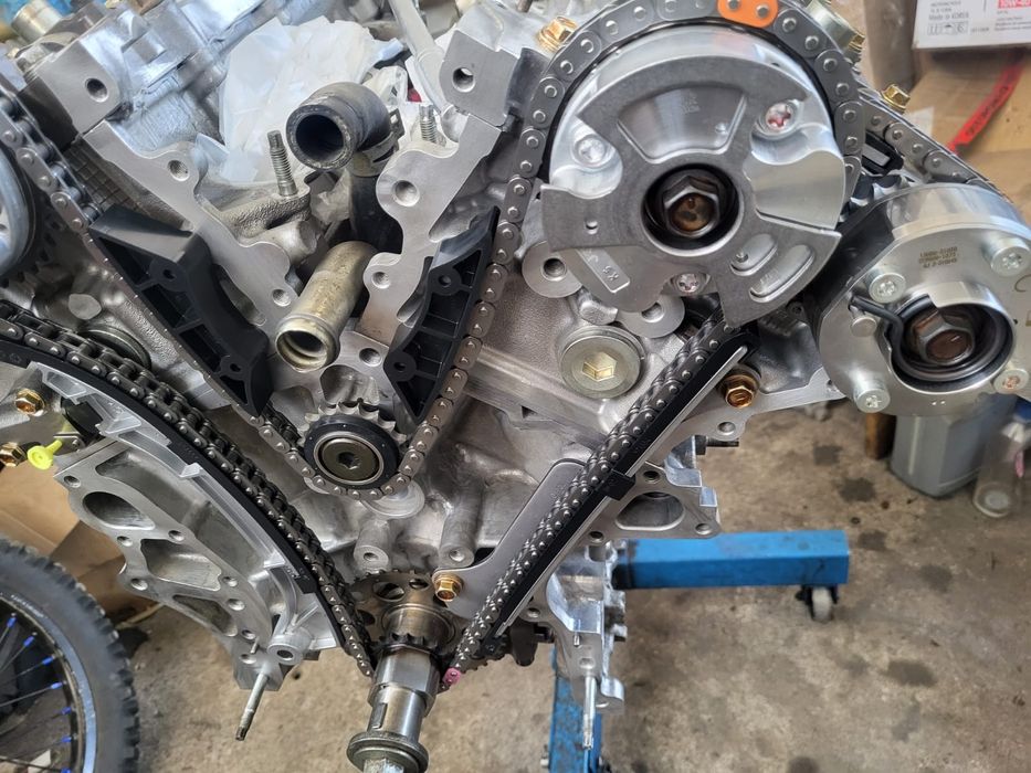 Продам мотор 2GR-FE