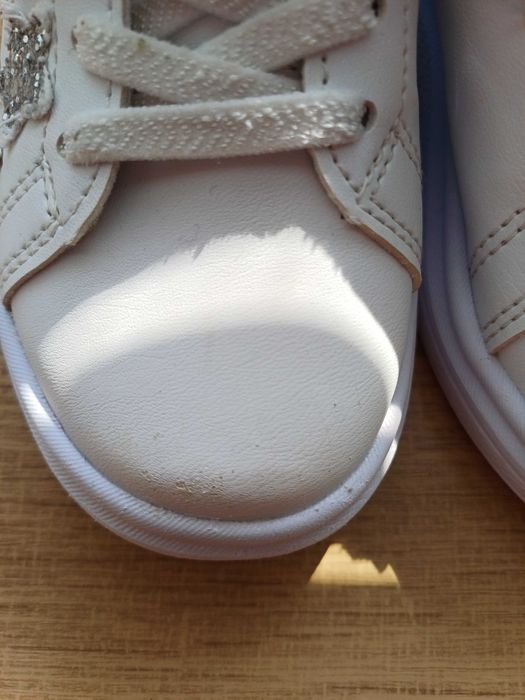 Маратонки Adidas № 18 и нови PRIMIGI № 24 маратонки за момиче