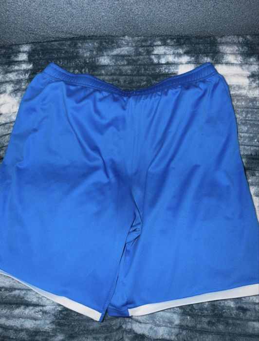 Șort (pantaloni scurti) si tricou CS Universitatea Craiova marimea L
