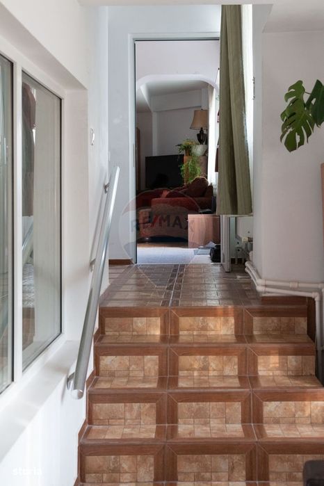 Casă de Vânzare, 4 dormitoare, Teren 607mp, Parc Rizer Galați
