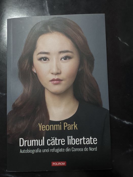 Carte despre Coreea de Nord