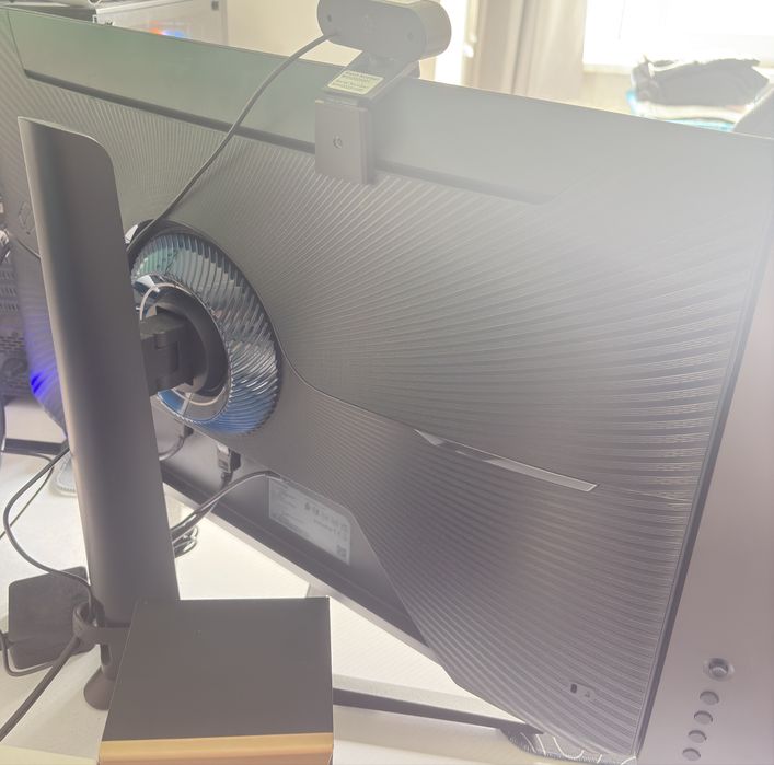 Gaming Монитор SAMSUNG Odyssey G5