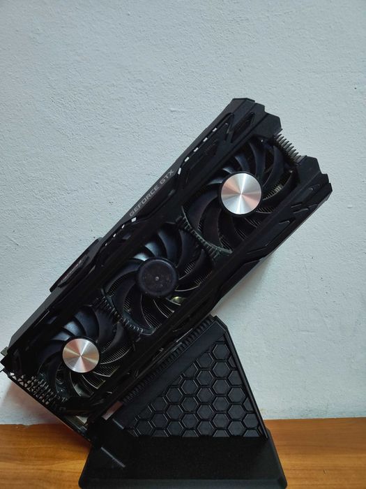 Placa video 1070 Ti