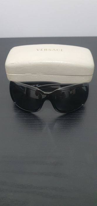 Ochelari de soare Versace negri cu cristale