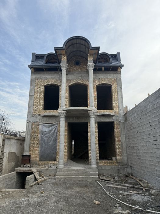 Srochna Townhouse SOTILADI 3,5 sotok