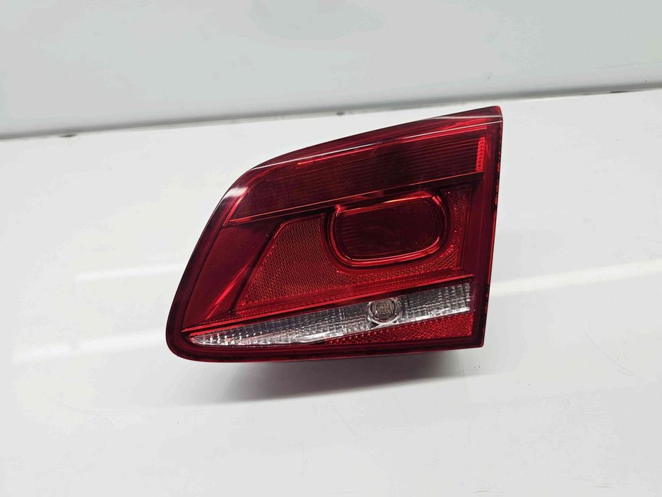 Stop haion dreapta Volkswagen Passat B7 (362) [Fabr 2010-2014] 3AE945