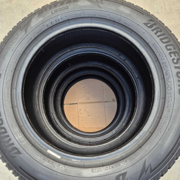 Зимни гуми Bridgestone Blizzak 215/65 R17 103H XL (DOT2823)