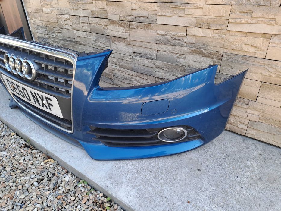 Bara fata Spoiler Masca Audi A4 B8 Facelift B 8.5 culoare albastru Cu spalatoare far Senzori parcare si proiectoare ceata