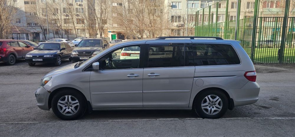 Хонда одиссей 2006