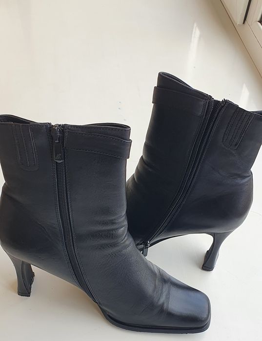 Ботинки  женские