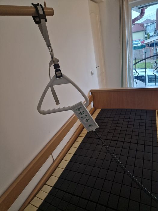 Vând pat Electric pt.persoane vârstnice sau cu dizabilități
