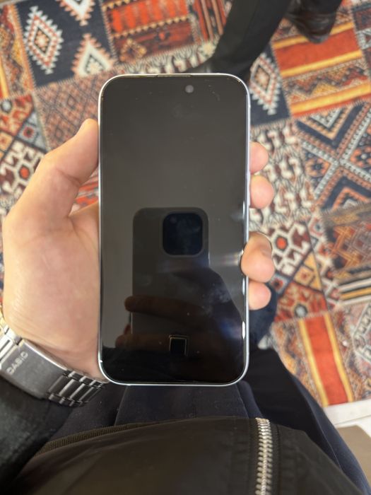 Iphone 15 EAC продам