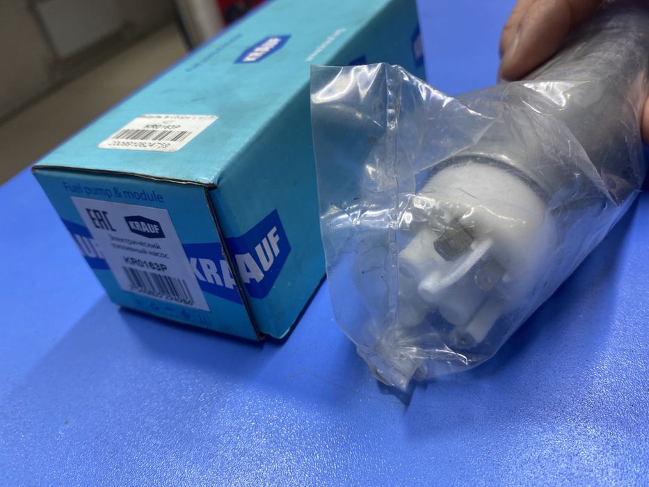 Бензонасос на Мерседес и тд