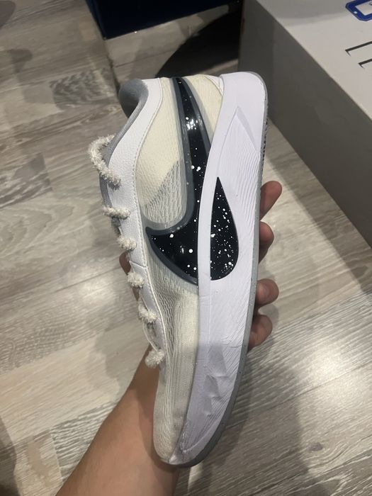 Nike basketball shoes Guanis Zoom Freak 6