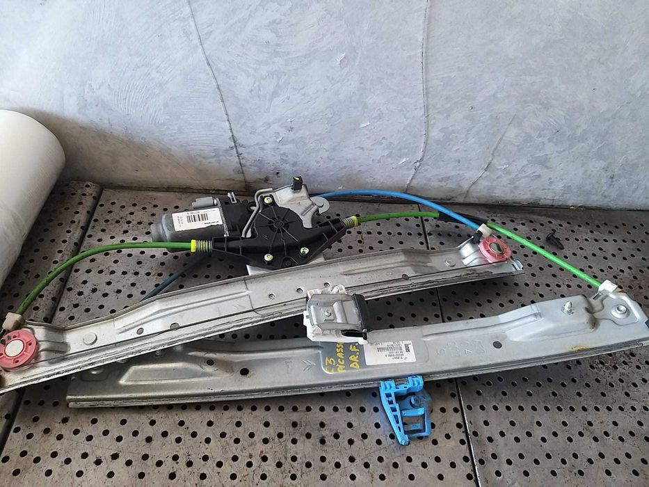 Macara motoras dreapta fata citroen c3 picasso sh 9672210680a