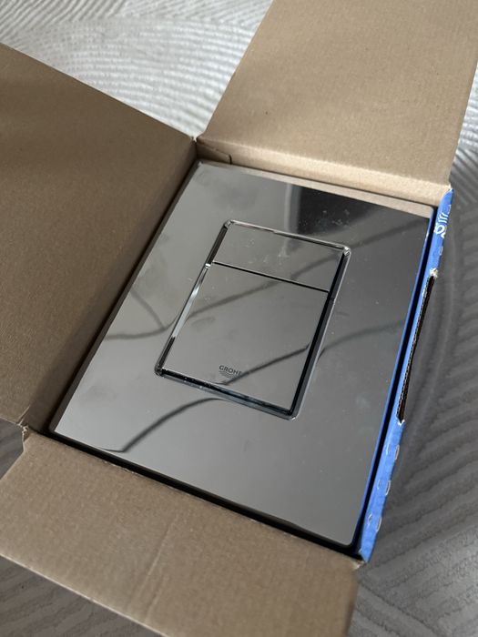 панель смыва для унитаза Grohe