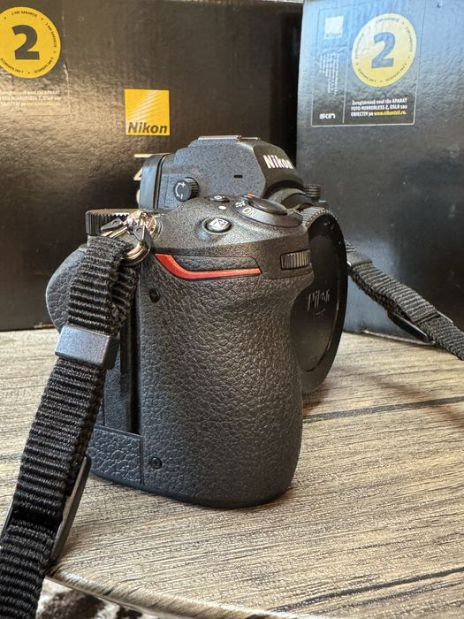 Aparat Foto Mirrorless Nikon Z6 II