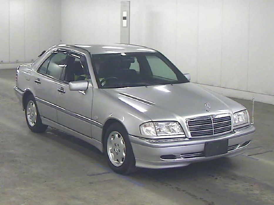 W202 в разборе с Японии