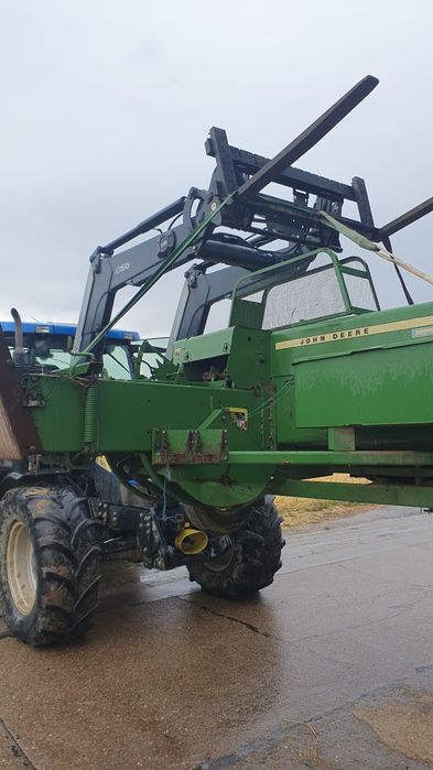 Balotiera  john deere 342