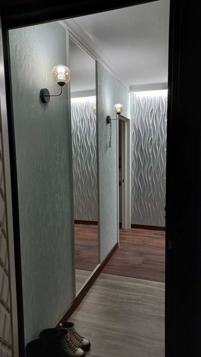 продается 2 комн. квартира