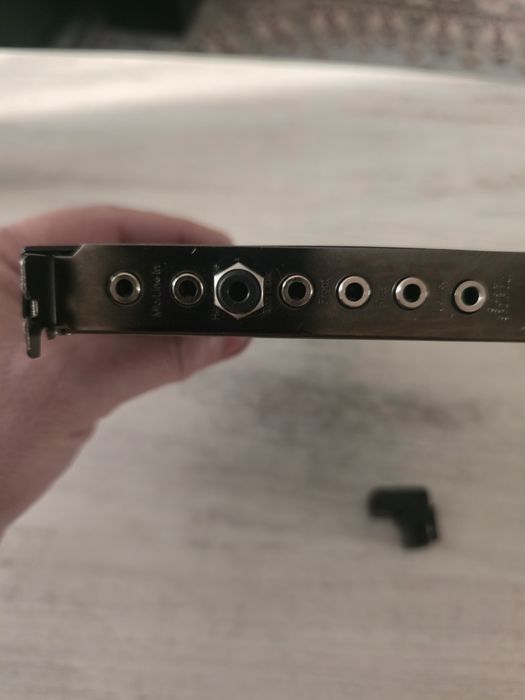 Звуковая карта Asus Strix Raid Pro