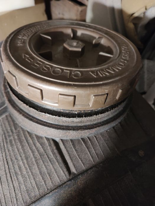 Butoi vin 180 l  cu cep in satre buna