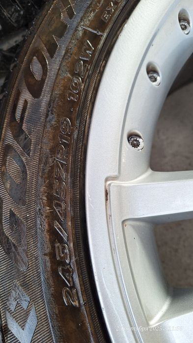 Крлеса R19 245/40/19