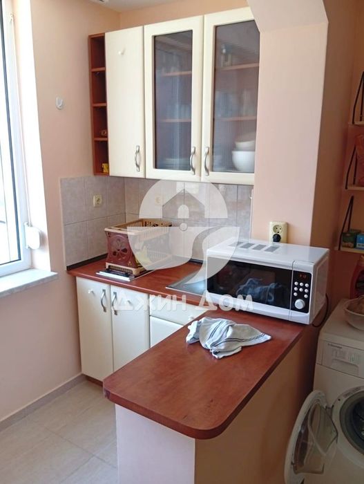Продава се Двустаен апартамент в к.к. Слънчев бряг - 61 кв.м за 1214 €/кв.м - Снимка #4