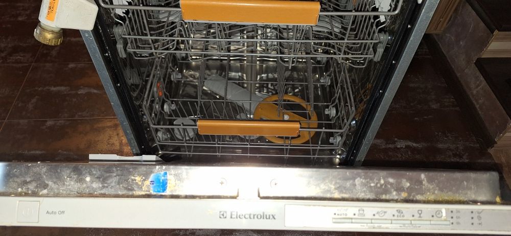 Съдомиялна Electrolux ESL65070R