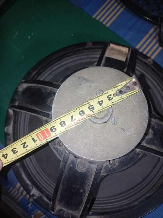 Ишлаши зўр устида сеткасиям бор