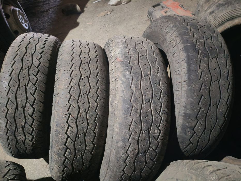 Шина R 16 225/70 a/т