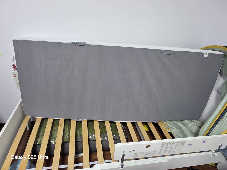Pat extensibil Slakt Ikea cu somiera si saltea