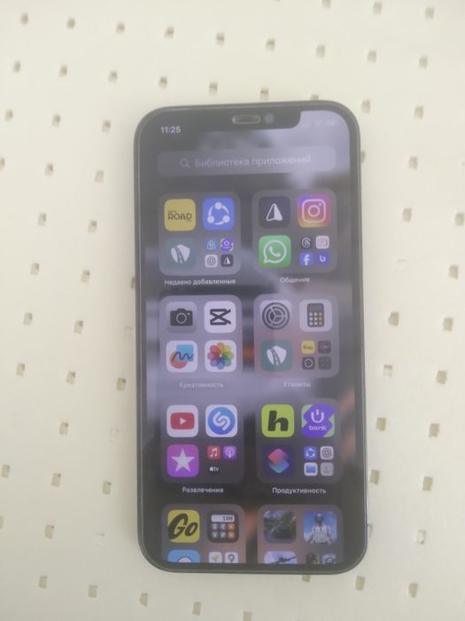 Iphone 12 pro  холати зўр