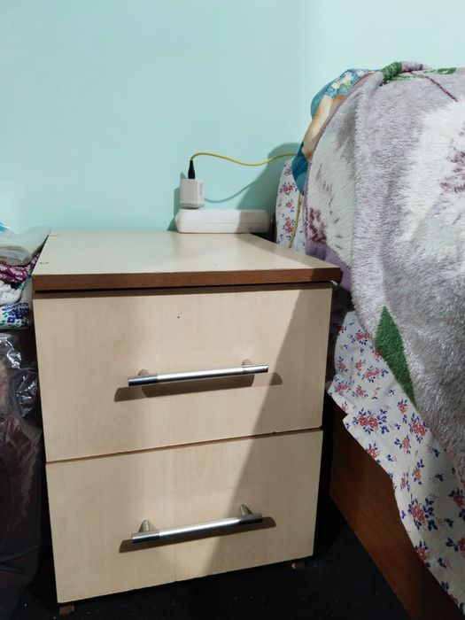 Спальный гарнитур