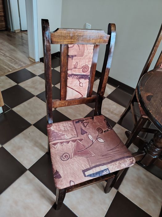 Трапезна разтегателна маса от масив