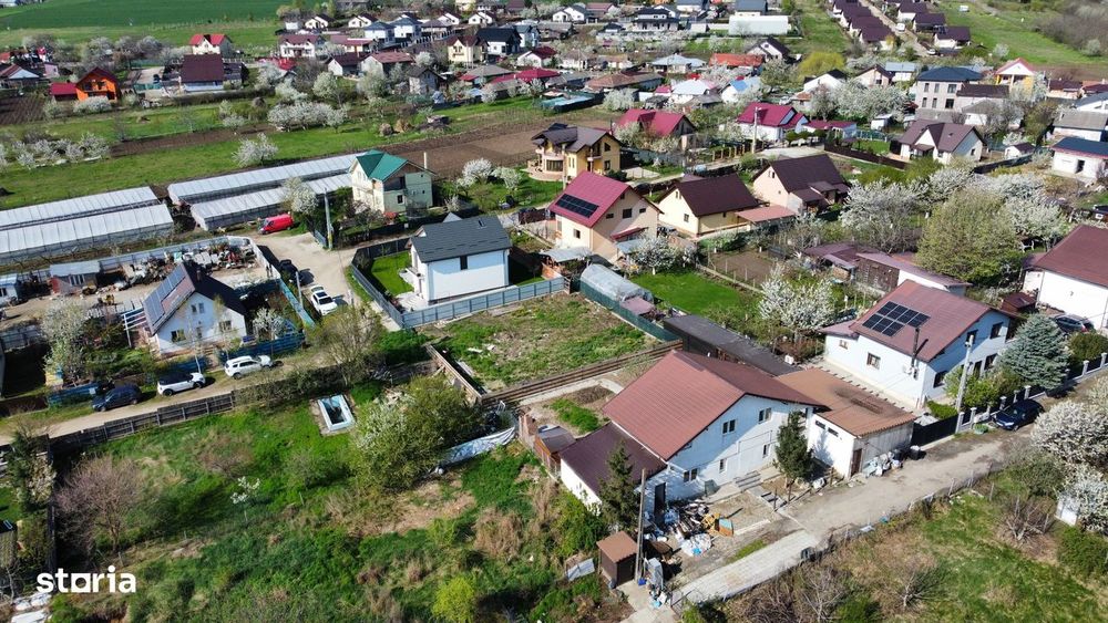 Teren 470 mp Horpaz Str. Pinului