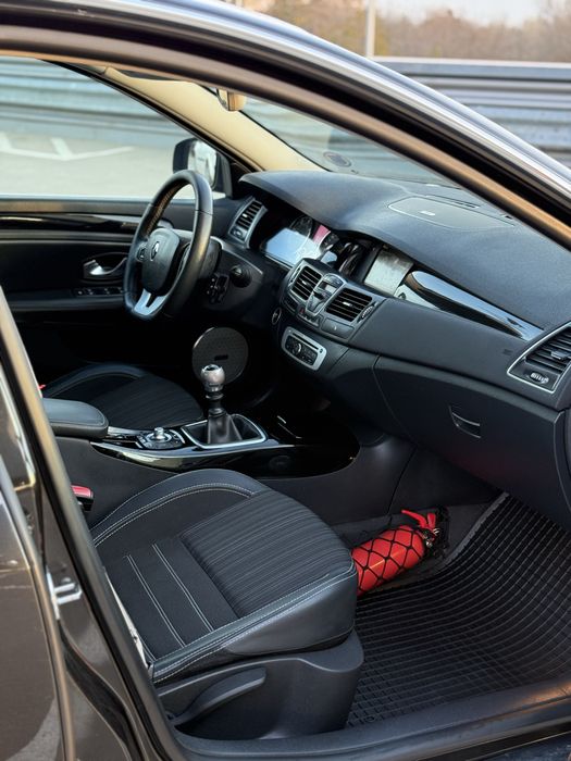 Renault Laguna 2.0 dCi 175Cp BOSE