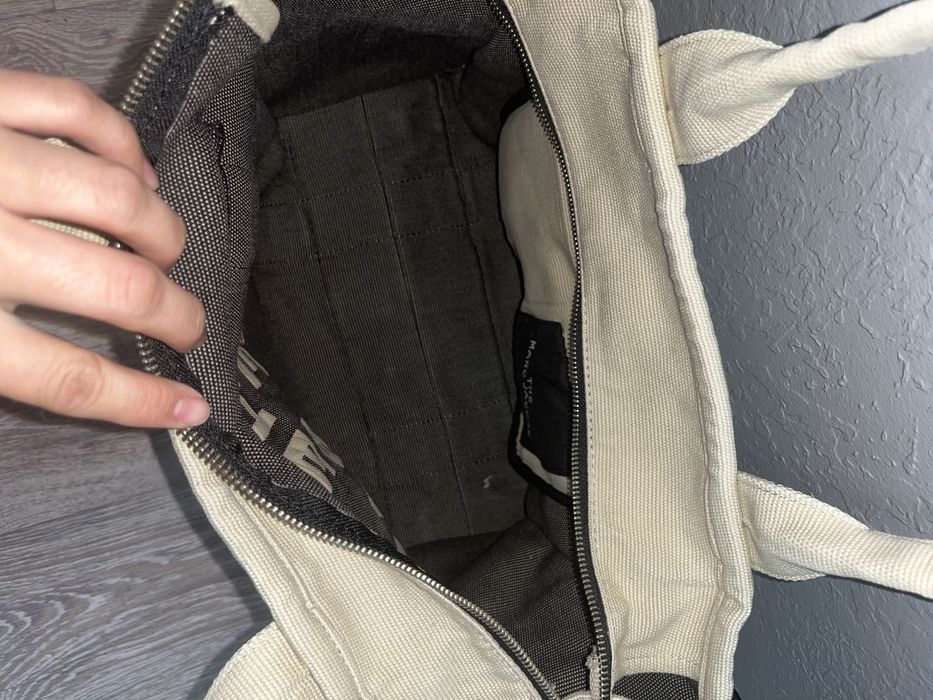 Продам сумку оригинал marc jakobs