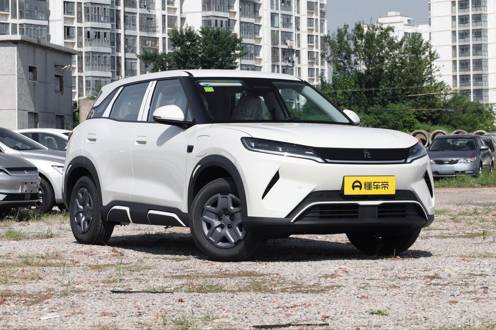 BYD Yuan Up 401km, 2026 kuzov