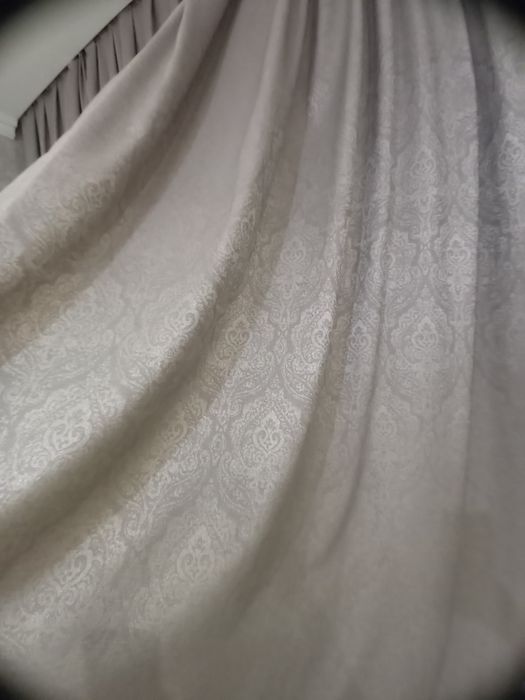 Продам шторы б/у