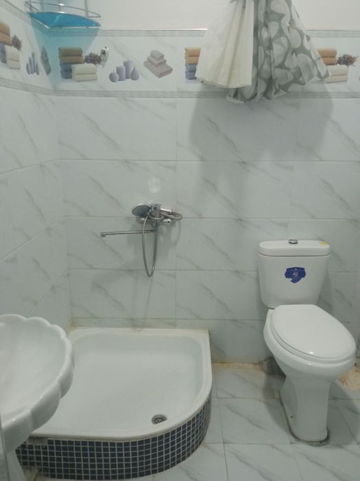 3 xonali navastroyka kvartira ijaraga beriladi